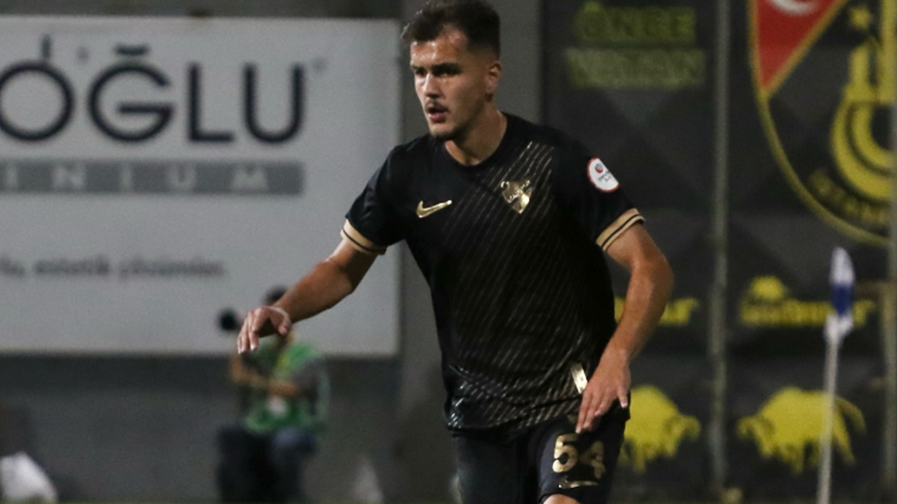 Sakaryalı futbolcu adli kontrolle serbest bırakıldı!