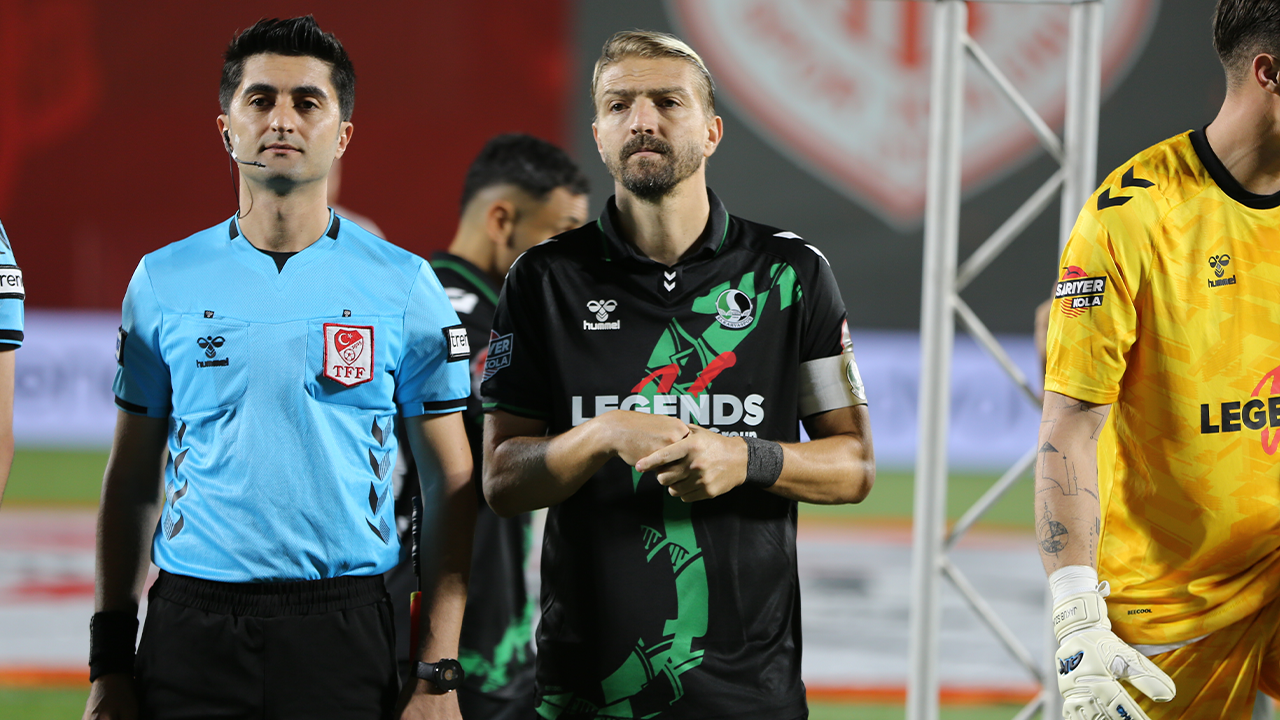 Sakaryaspor'da Caner Erkin'e PFDK'dan kaç maç ceza gelecek? İşte Futbol Disiplin Talimatı'ndaki o madde