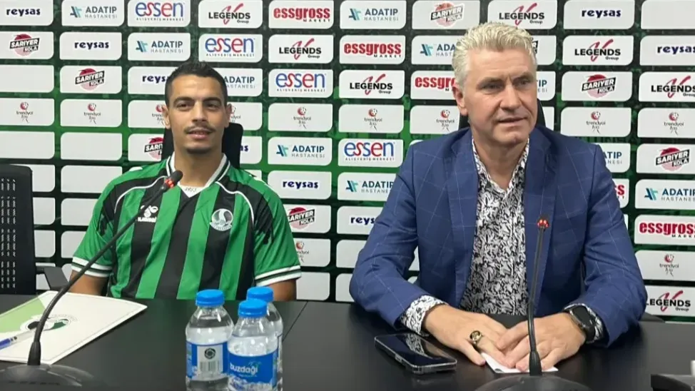 Sakaryaspor’dan ses getiren transfer: Wissam Ben Yedder imzayı attı