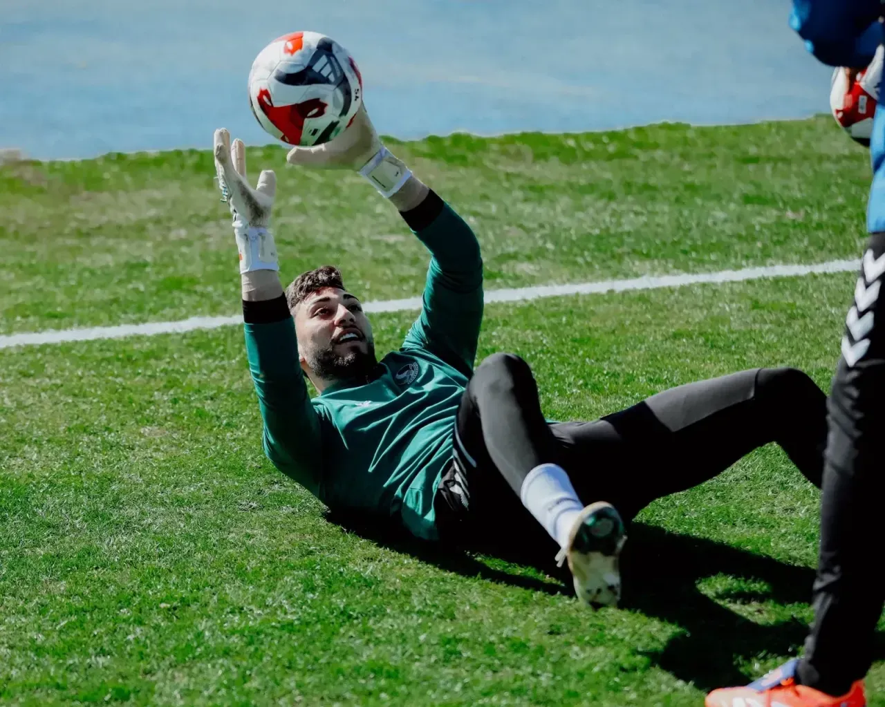 Sakaryaspor, Serik maçı hazırlıklarına Muş'ta başladı!