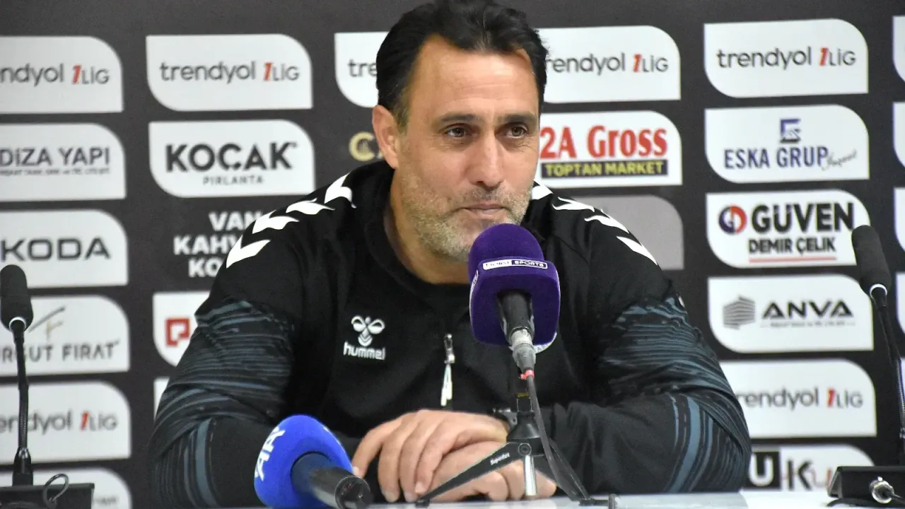Sakaryaspor Teknik Direktörü Serhat Sütlü, maç sonu açıklamalarda bulundu