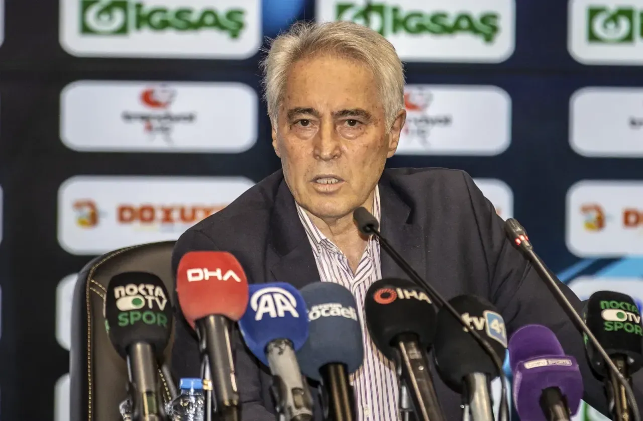 Sakaryaspor’un eski teknik direktörü Coşkun Demirbakan’dan unutulmaz sözler