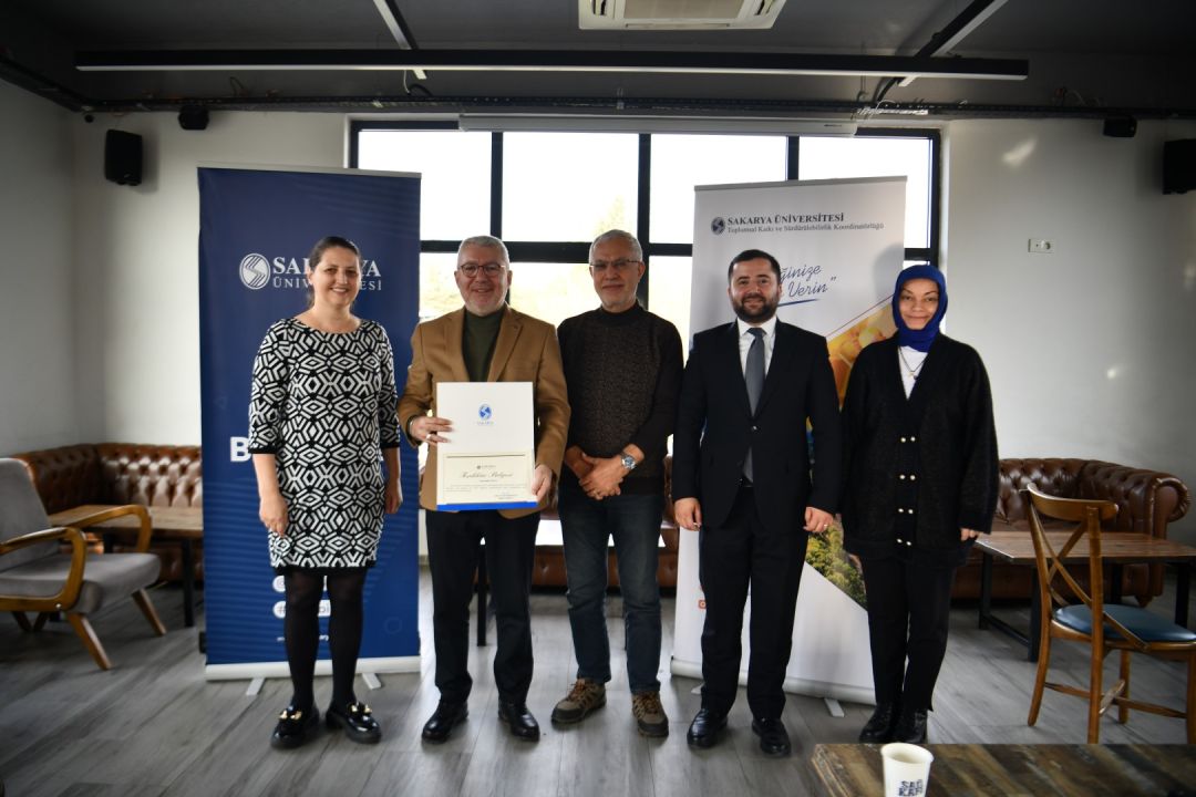 Sanayinin yeşil dönüşümü SAÜ'de konuşuldu