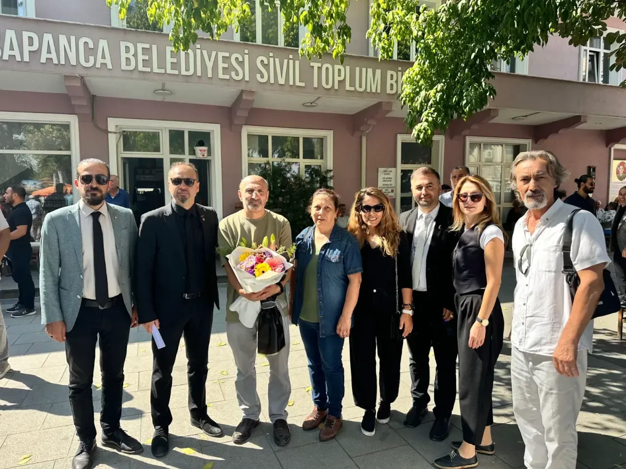 Sapanca’da öğretmene veli saldırısı: Eğitim-İş’ten “Artık yeter!” tepkisi