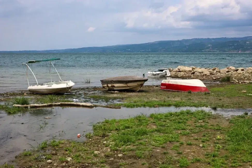 Sapanca Gölü’nde tarihin en düşük seviyesine santim kaldı! Seviye 29,33 metreye düştü