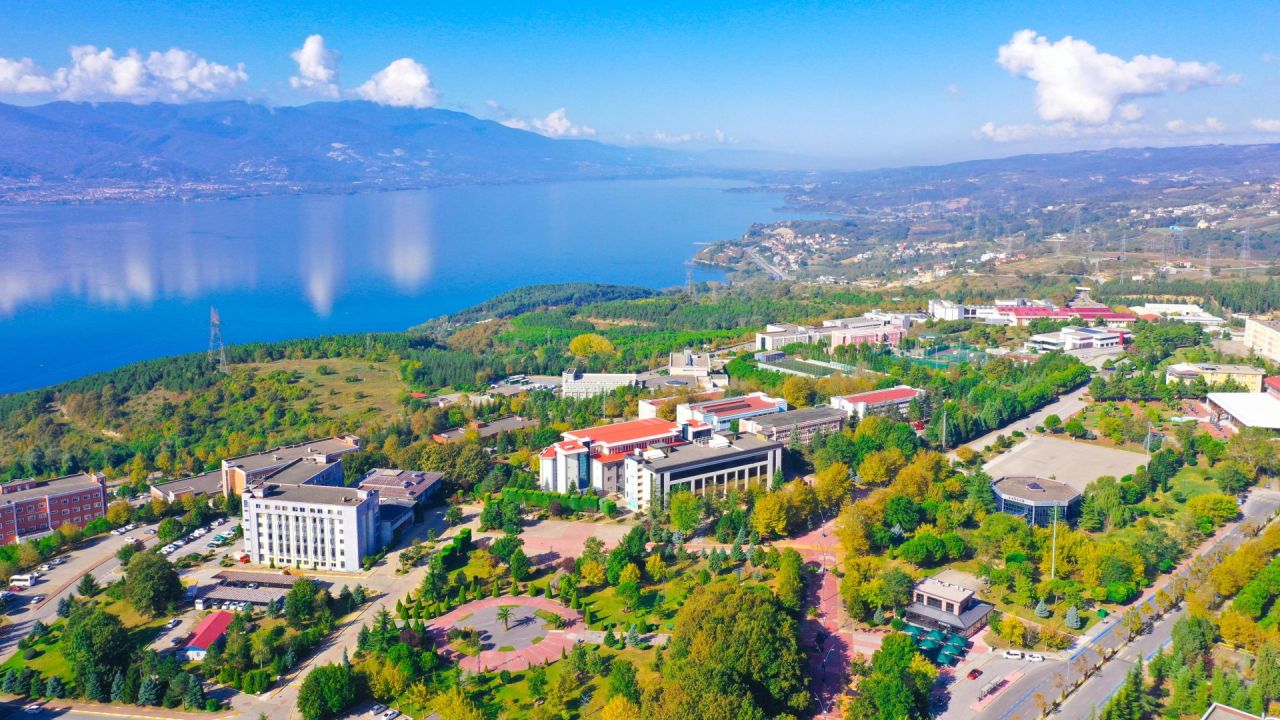 SAÜ, UI GreenMetric 2025’te Türkiye’de 12’nci sıraya yükseldi