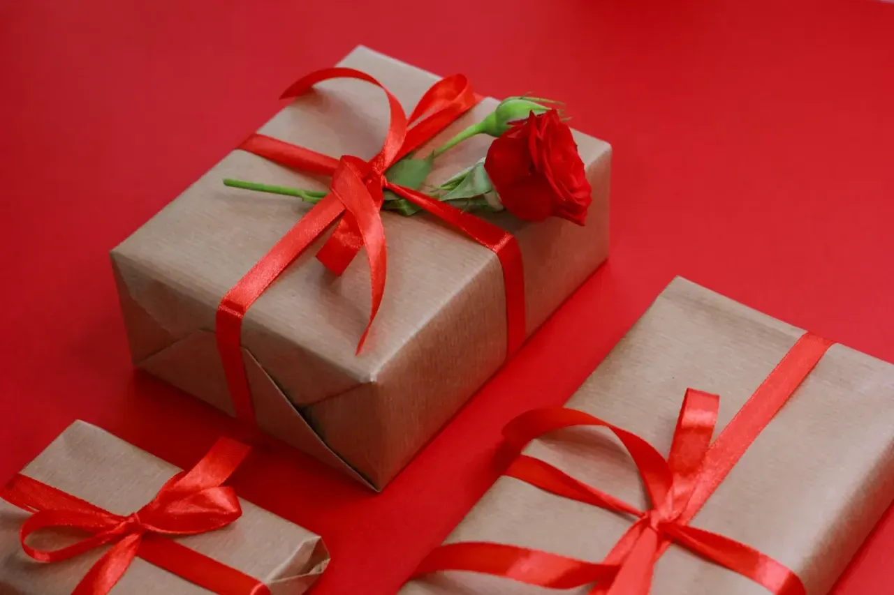 Sevgilinizin Karakterine Göre Yılbaşı Hediyesi Seçme Rehberi