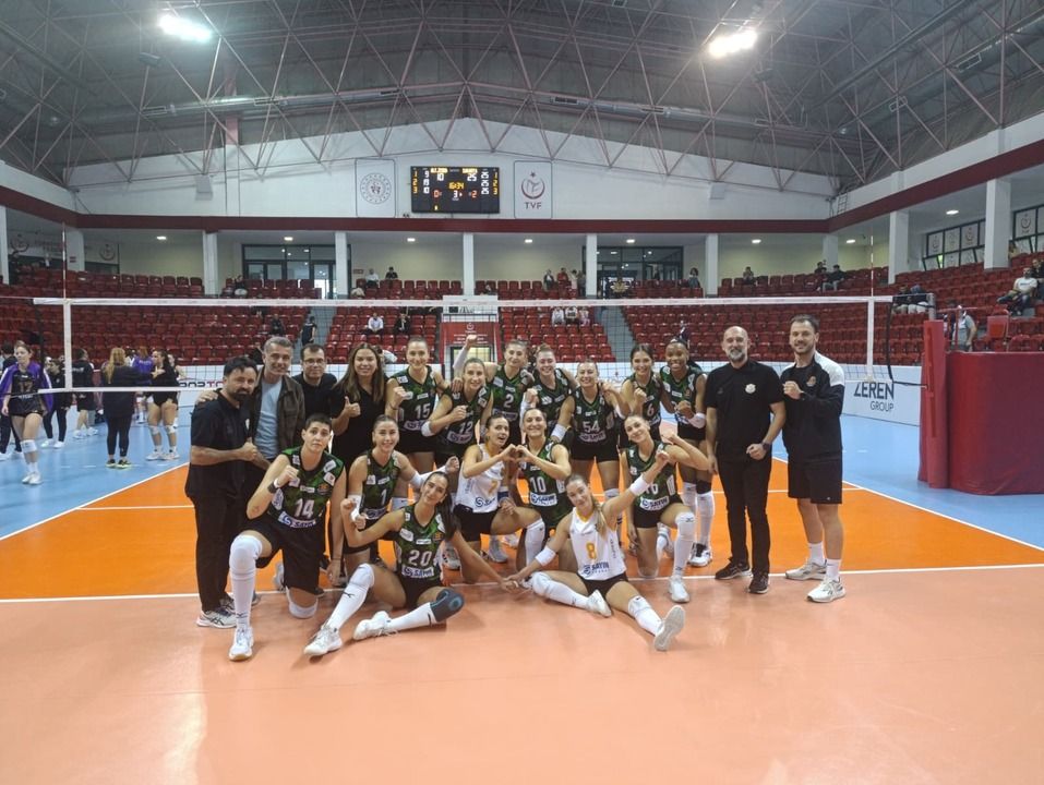 Sultanlar evinde 6'da 6 peşinde!