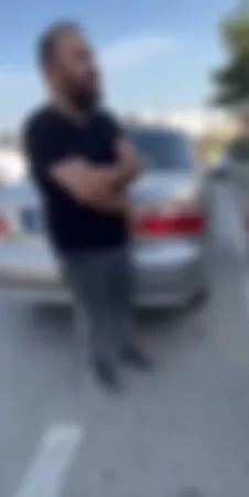 Taksicilerin alıkoyup, o anları kayda aldığı uygulama sürücüsü: 6 aylık çocuğum var, yapmayın