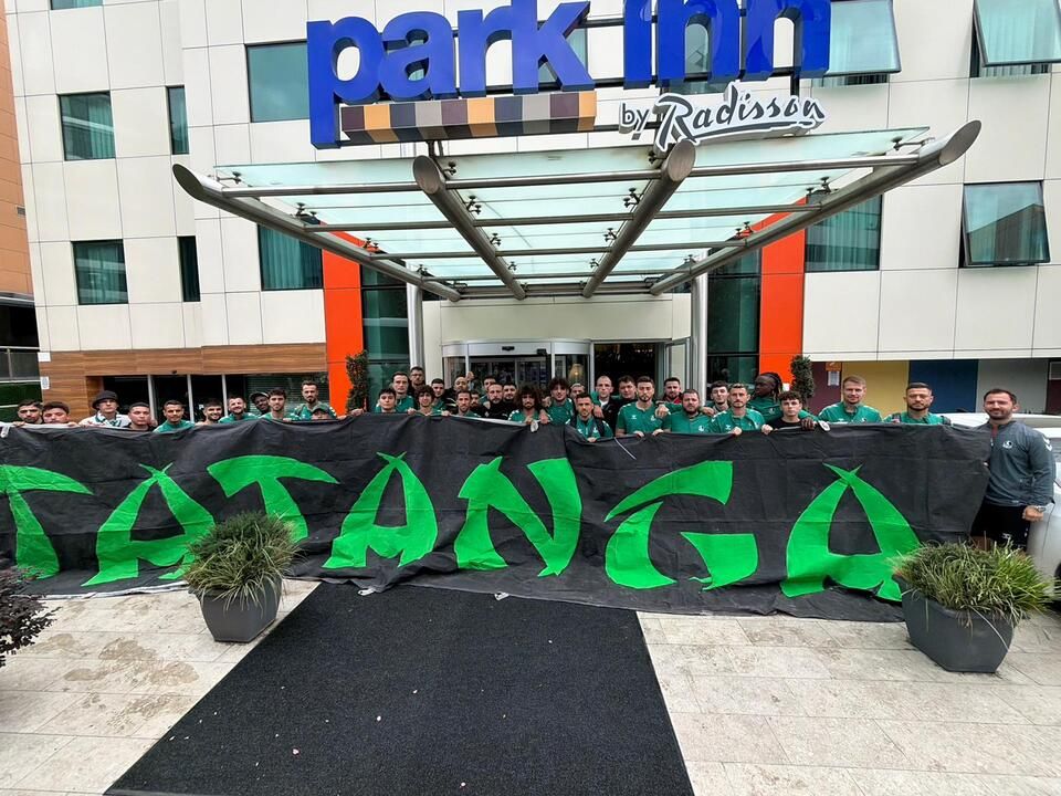 Tatangalar’dan Sakaryaspor’a moral ziyareti