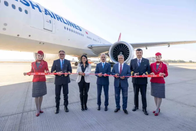 THY’nin İstanbul-Sevilla uçuşları başladı