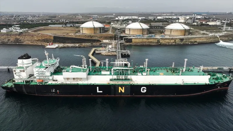 Türkiye LNG'de 15 milyar metreküplük anlaşmalarla enerji merkezi hedefini güçlendiriyor